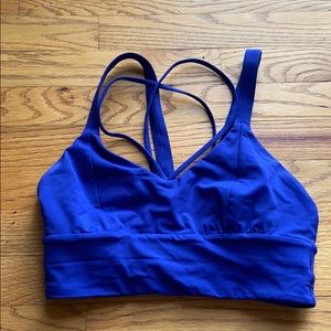 Lululemon sports bra